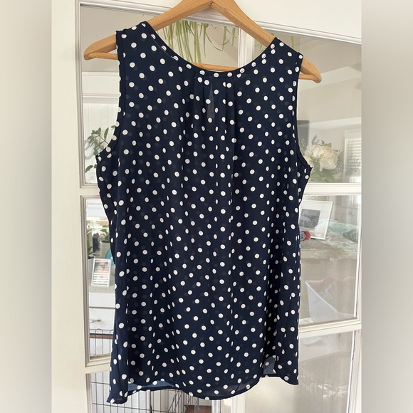 Cute Spring Top - Picture 3 of 3